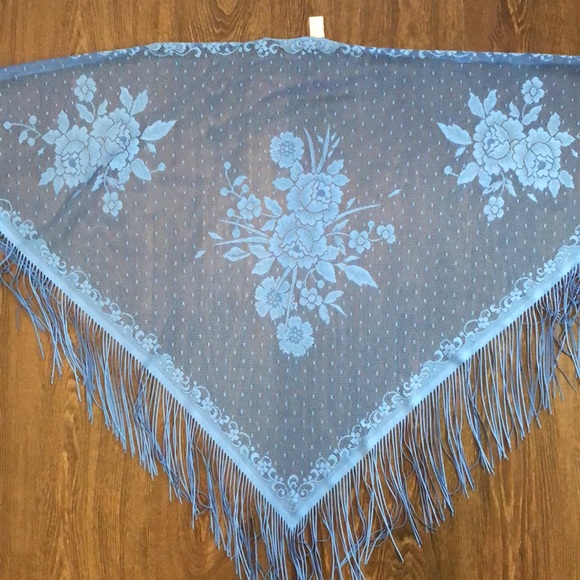 Vintage Lace/Fringe Beach Sarong - Picture 13 of 16